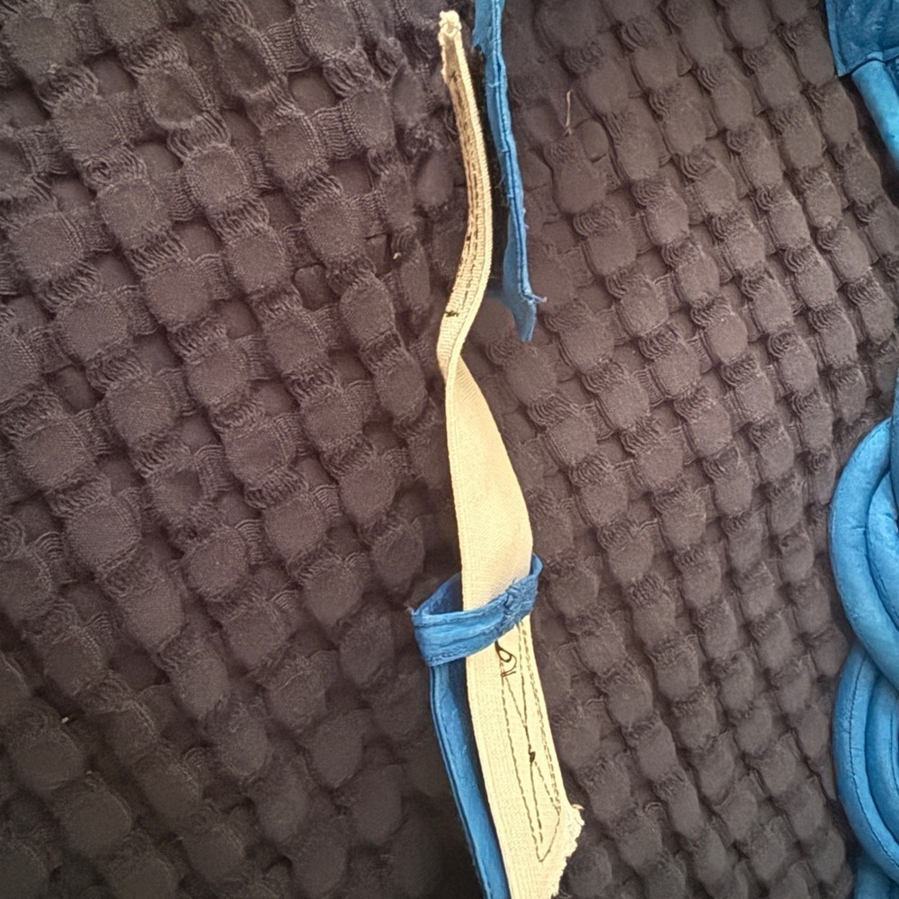 Vintage 70s/80s Blue Knot/Twist Braided belt w/homemade elastic extension - Picture 4 of 8